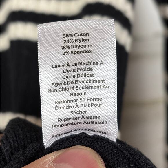 Talbots Women’s L Petite Black White Ribbed Knit Turtleneck Sweater Button Cuffs - Picture 8 of 8